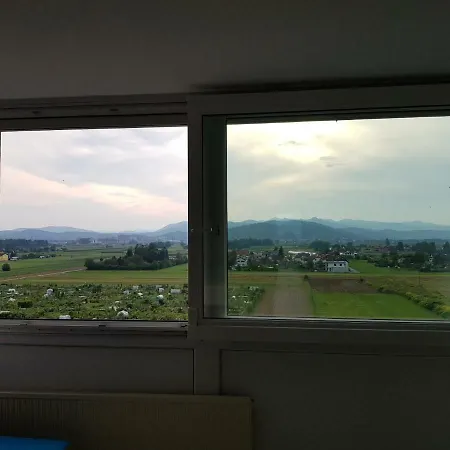 11 Glinskova Ploscad Apartmán Lublaň