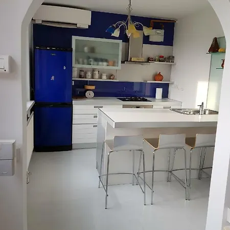 11 Glinskova Ploscad Apartment *